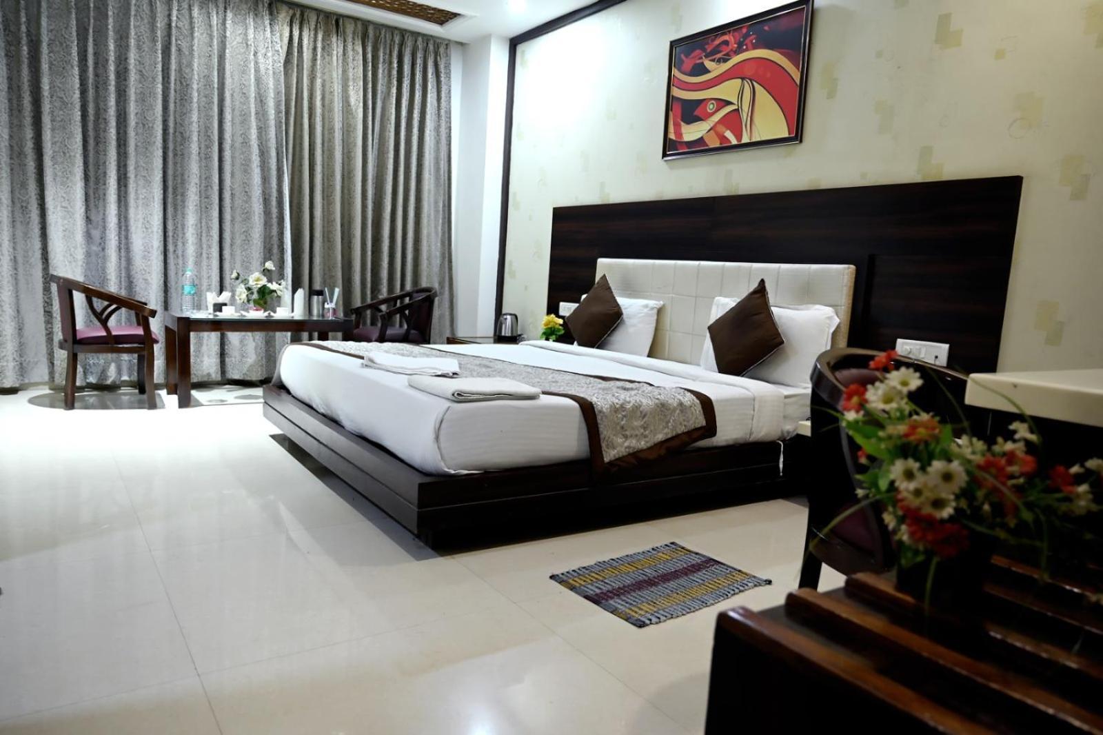 Hotel Badrika Inn Rewa Exterior foto